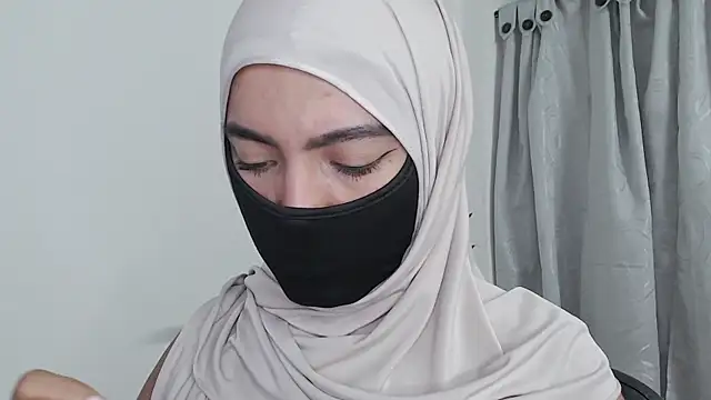 Snapshot of jade_nassar chatting on February 26, 2026, 8:42 pm jade nassar online show from February 26, 2026, 8:42 pm