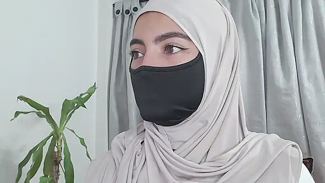 Snapshot of jade_nassar chatting on February 11, 2026, 9:36 pm jade nassar online show from February 11, 2026, 9:36 pm