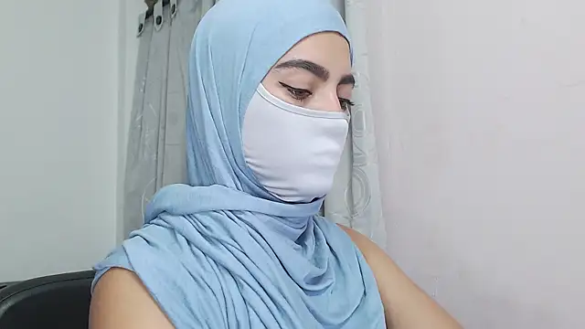 Snapshot of jade_nassar chatting on January 15, 2026, 2:37 am jade nassar online show from January 15, 2026, 2:37 am