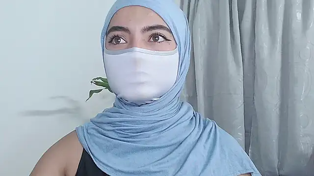 Snapshot of jade_nassar chatting on February 21, 2026, 12:01 am jade nassar online show from February 21, 2026, 12:01 am