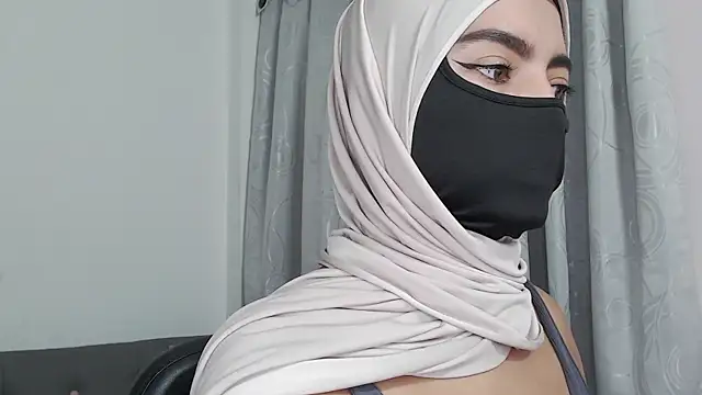 Snapshot of jade_nassar chatting on November 24, 2025, 9:04 pm jade nassar online show from November 24, 2025, 9:04 pm