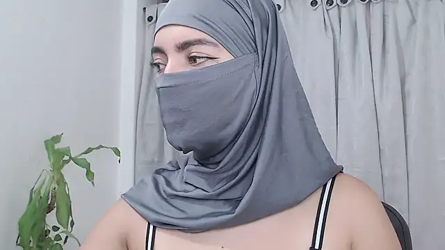 Snapshot of jade_nassar chatting on March 17, 2026, 11:30 pm jade nassar online show from March 17, 2026, 11:30 pm