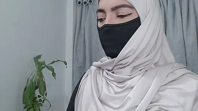 Snapshot of jade_nassar chatting on March 20, 2026, 12:11 am jade nassar online show from March 20, 2026, 12:11 am