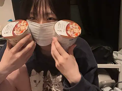 Snapshot of kabikabi_makaron chatting on October 9, 2025, 2:06 pm kabikabi makaron online show from October 9, 2025, 2:06 pm