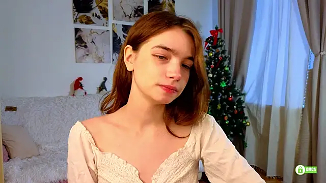 Evi Brook online show from January 13, 2026, 8:18 am