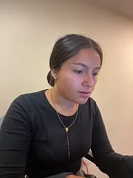 Alyha Cortes online show from March 25, 2026, 2:05 pm