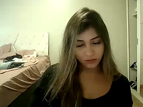 Becca B online show from April 18, 2026, 8:31 pm