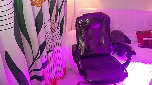 kathie lozada online show from December 4, 2025, 4:33 am