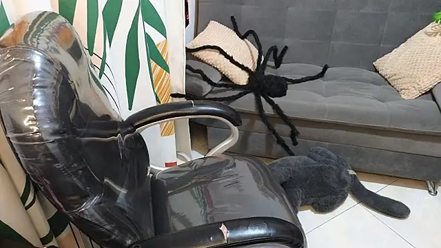 Snapshot of kathie_lozada chatting on October 28, 2025, 6:23 am kathie lozada online show from October 28, 2025, 6:23 am