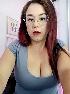 kim7  online show from July 16, 2026, 1:30 pm