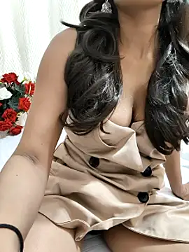 Shalu G online show from October 12, 2025, 8:32 pm