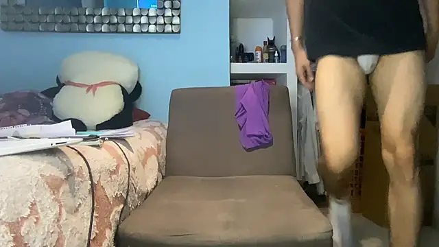 Alexitho25 online show from April 12, 2026, 9:23 am