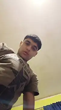 juanfritaa21 online show from March 8, 2026, 10:57 pm