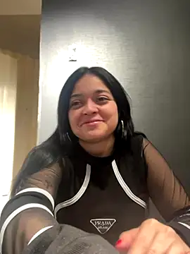 Emily Rivers  online show from September 24, 2025, 1:17 pm