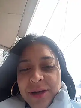 Emily Rivers  online show from September 13, 2025, 1:44 pm