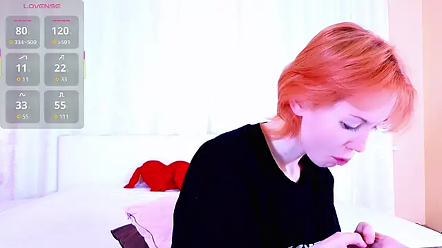 Snapshot of Kiara_Dream chatting on June 3, 2026, 10:58 pm Kiara Dream online show from June 3, 2026, 10:58 pm