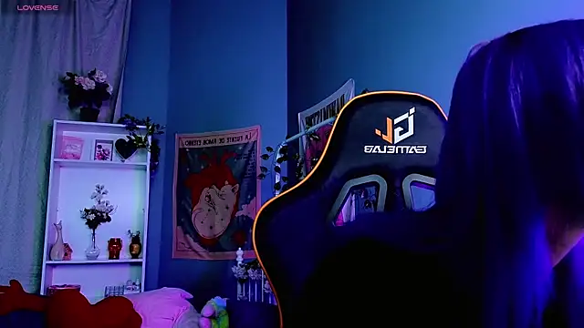 Kiara Dream online show from November 13, 2025, 9:08 pm