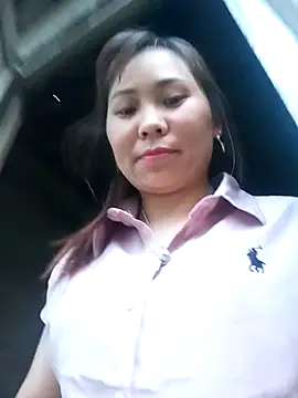 Snapshot of Mpchaola chatting on April 20, 2026, 11:24 am Mpchaola online show from April 20, 2026, 11:24 am
