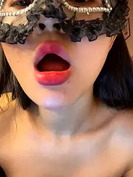 Mimi love01 online show from November 15, 2025, 10:30 am