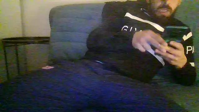 wanis7531 online show from December 16, 2025, 2:27 am