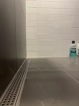 Spartacus514 online show from December 23, 2025, 3:50 am