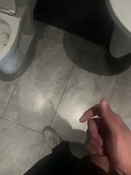 Spartacus514 online show from September 10, 2025, 6:18 pm