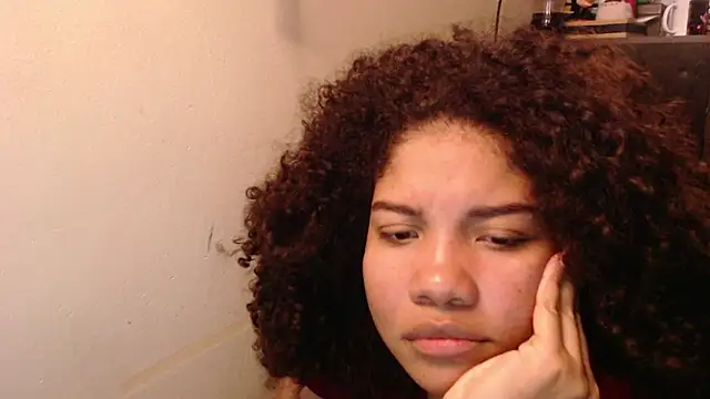 madelene online show from May 8, 2026, 5:44 am