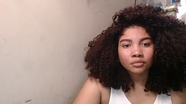 madelene online show from May 25, 2026, 1:27 am