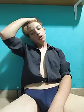 ethan manovan online show from July 10, 2026, 10:32 pm
