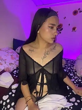 MiaRousexxx  online show from October 27, 2025, 2:56 am