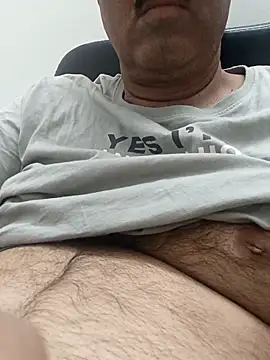 Snapshot of moonflower25 chatting on March 4, 2026, 11:34 pm moonflower25 online show from March 4, 2026, 11:34 pm