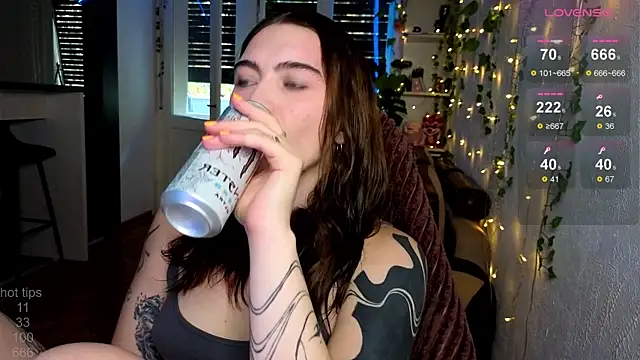 dorfmatratze   online show from October 18, 2025, 7:10 am