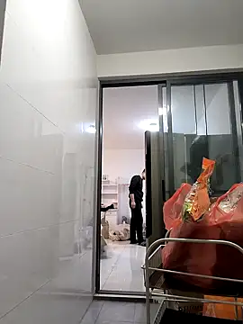 huanhuanaaaaa online show from March 4, 2026, 11:29 am