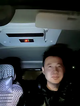 huanhuanaaaaa online show from February 16, 2026, 9:56 pm