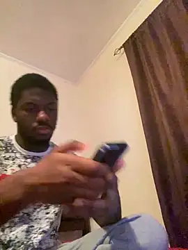 ThickDic28 online show from May 3, 2026, 4:39 am