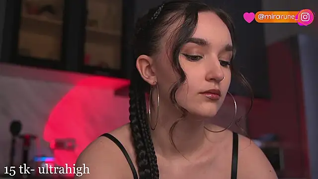 Mirarune online show from February 12, 2026, 1:44 pm