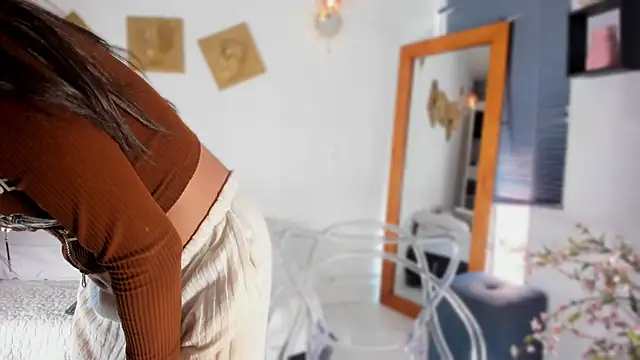 Aleexiiaa online show from February 11, 2026, 12:49 pm