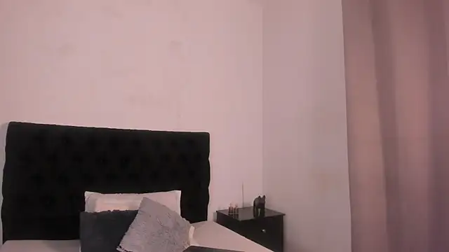 Lucio  Fox online show from November 4, 2025, 11:58 am