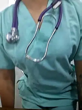 Snapshot of CAROLINE__07 chatting on February 28, 2026, 3:22 pm CAROLINE 07 online show from February 28, 2026, 3:22 pm