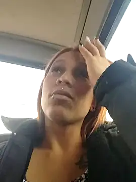 Zoe73  online show from October 24, 2025, 6:40 pm