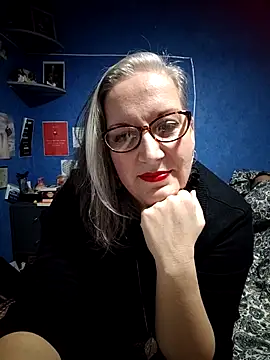 Snapshot of Feelineducentre chatting on November 1, 2025, 9:08 pm Feelineducentre online show from November 1, 2025, 9:08 pm