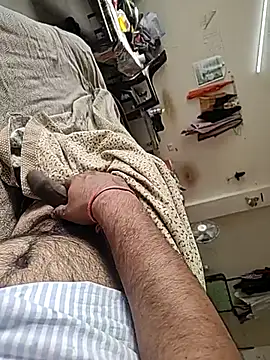 monty935 online show from October 26, 2025, 9:53 am