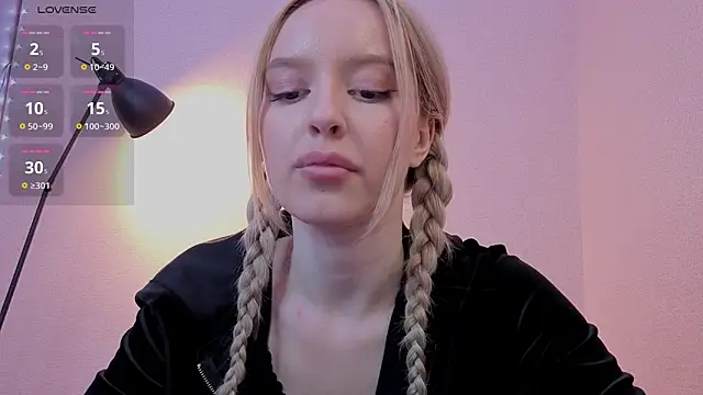 Snapshot of PickmeBabby chatting on October 22, 2025, 9:03 pm PickmeBabby online show from October 22, 2025, 9:03 pm