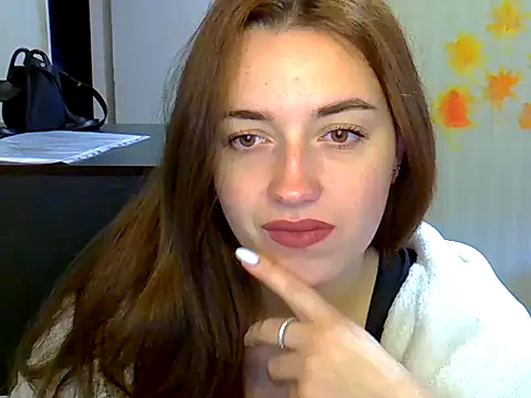 Snapshot of daniella_brun chatting on October 20, 2025, 7:42 am daniella brun online show from October 20, 2025, 7:42 am