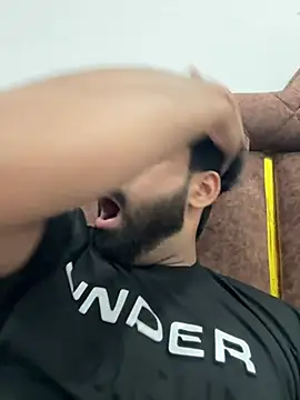 hottestboy03 online show from April 15, 2026, 9:59 am