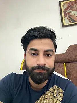 hottestboy03 online show from March 25, 2026, 5:29 am