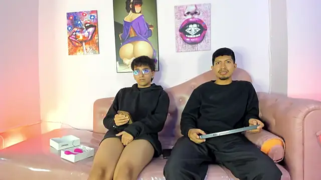 AxelAndJeremy online show from November 17, 2025, 2:15 am