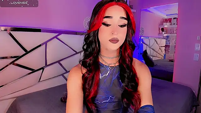 Ariia-janee online show from December 2, 2025, 6:26 am