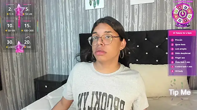 Snapshot of Hailey_johnsonn chatting on September 13, 2025, 10:48 am Hailey johnsonn online show from September 13, 2025, 10:48 am