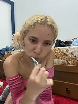 Snapshot of Bruna551 chatting on November 2, 2025, 4:56 pm Bruna551 online show from November 2, 2025, 4:56 pm